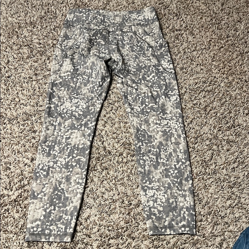 Lululemon Invigorate High Rise Tight 25” - Picture 6 of 6